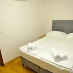 Toro Orca * Mostar
