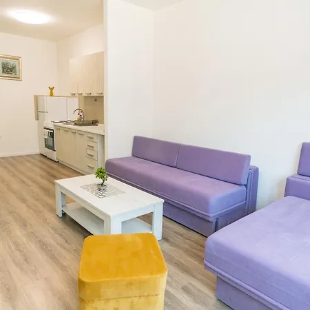 Toro Orca Apartment *