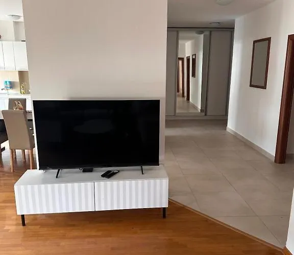 Apartman Toro Orca *