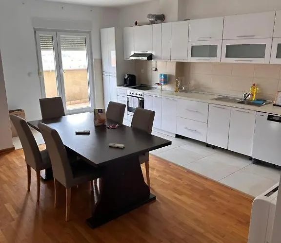 Apartman Toro Orca *